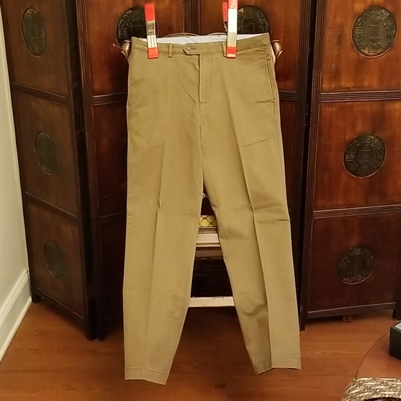 DANIEL CREMIUX KAHKIS - Picture 1 of 2